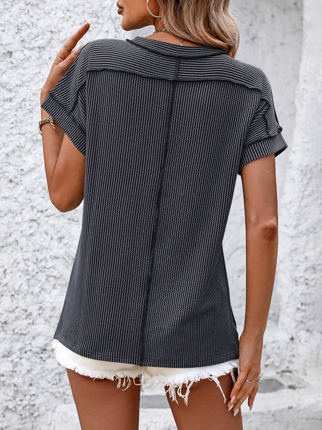 Backstitch Strip Short Sleeve Knit Casual T Shirts: Khaki / 65%Rayon/35%Polyester