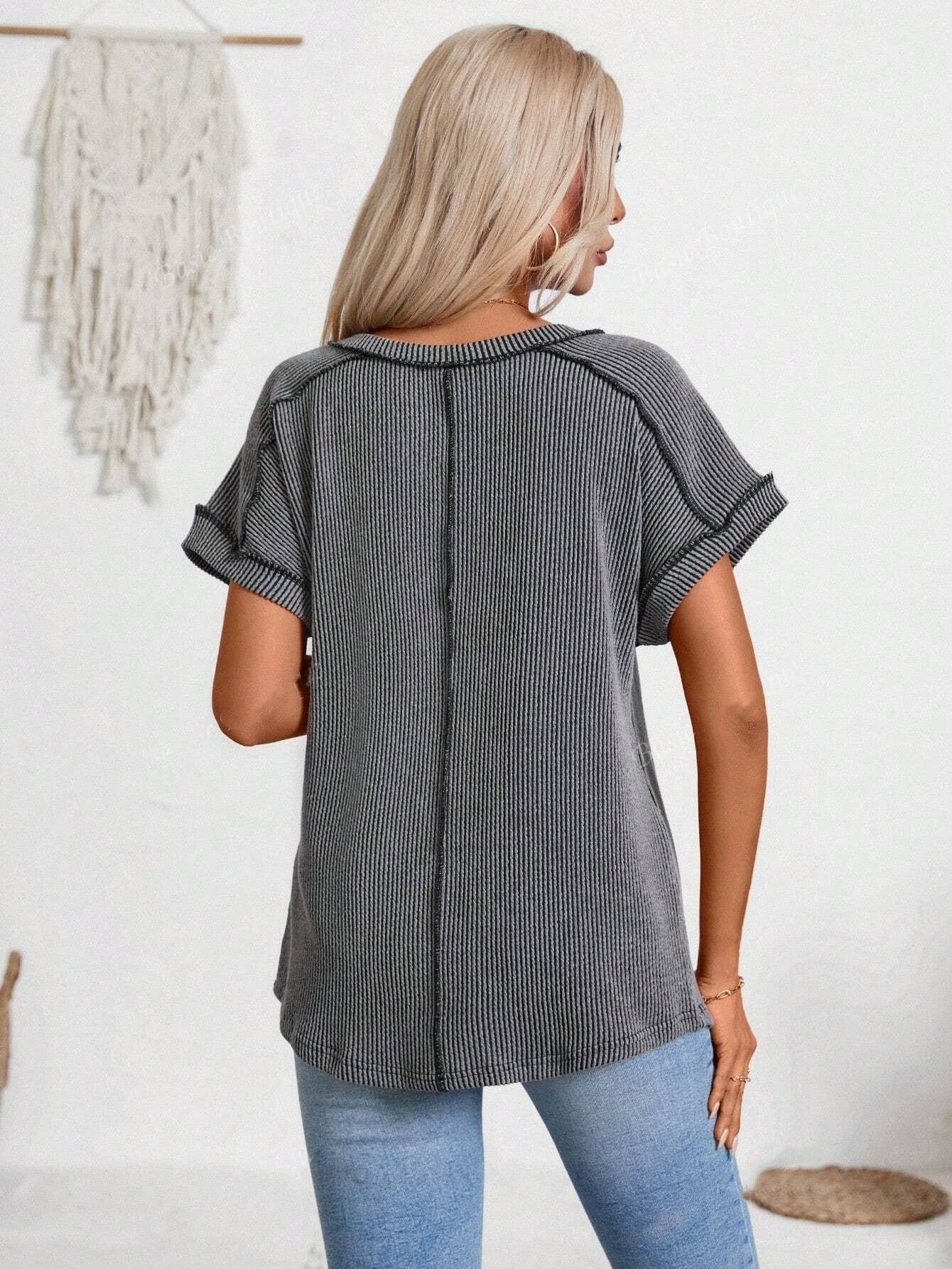 Two Tone Ribbed V Neck Short Sleeve Loose Knit Top