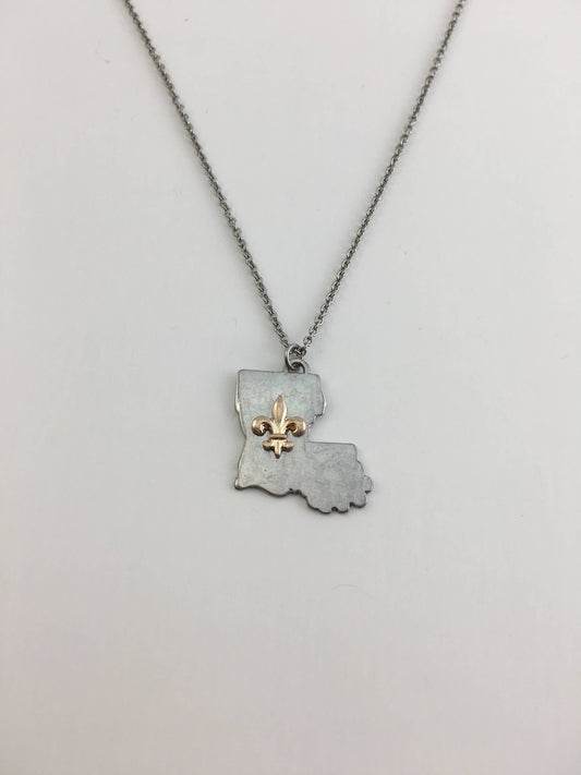 Louisiana state necklace w/fleur de Lis