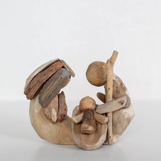 4.5" x 6" Rounded Driftwood Holy Family (Natural)