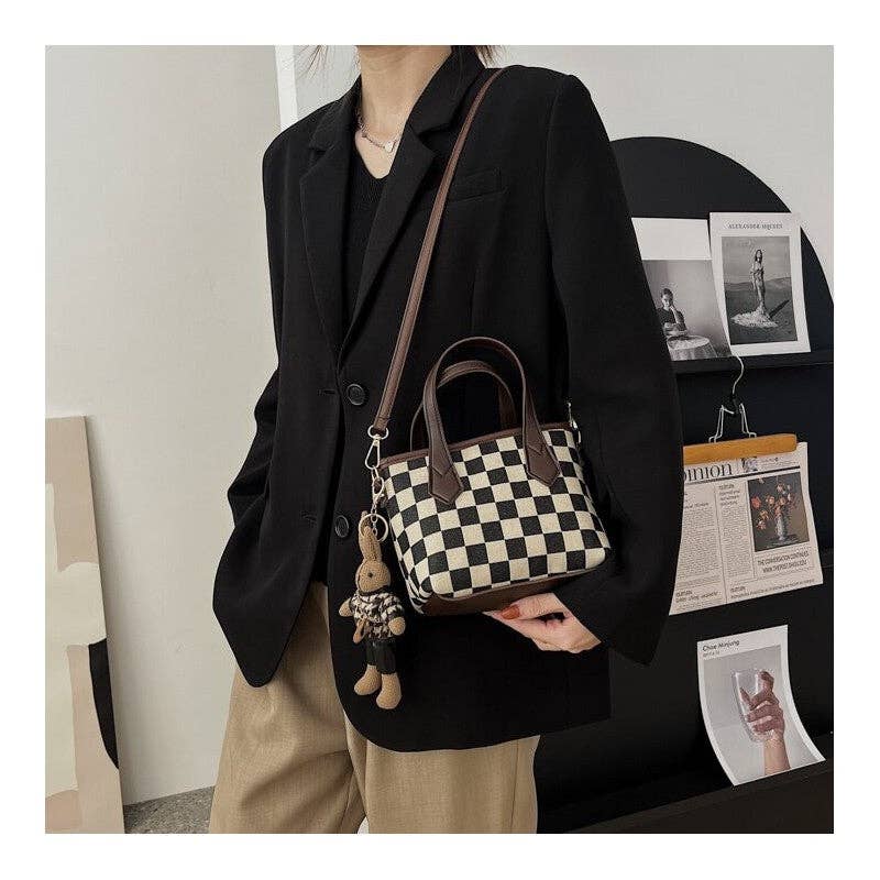 Fashionable Versatile Shoulder Handbag With Attachments