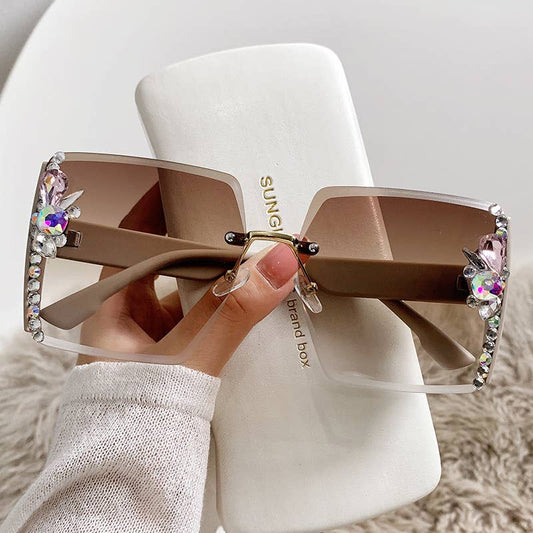 Exquisitely crafted side-rimmed diamond-studded sunglasses