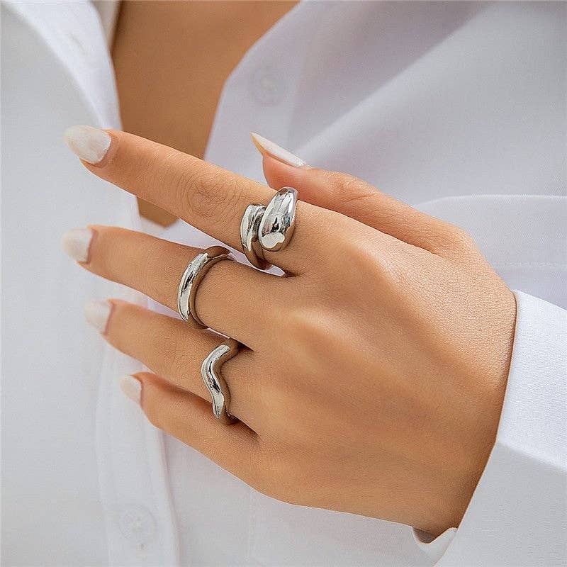 Fashion Metal Texture Glossy Ring Set