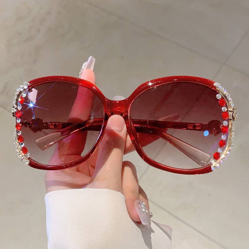 Oval Frame UV400 Sunglasses Stylish Metal Crystal Accent