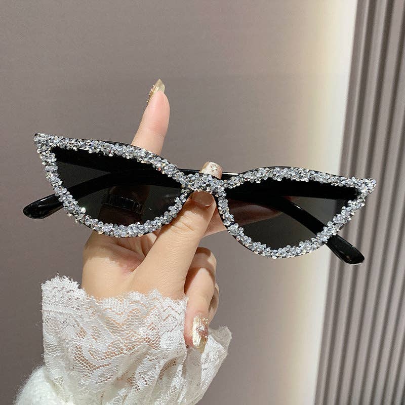 Trendy Cat Eye Sunglasses with Rhinestones in Candy Colors