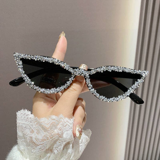 Trendy Cat Eye Sunglasses with Rhinestones in Candy Colors