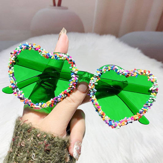 Heart-Shaped Fashion Sunglasses Trendy Beach Shades