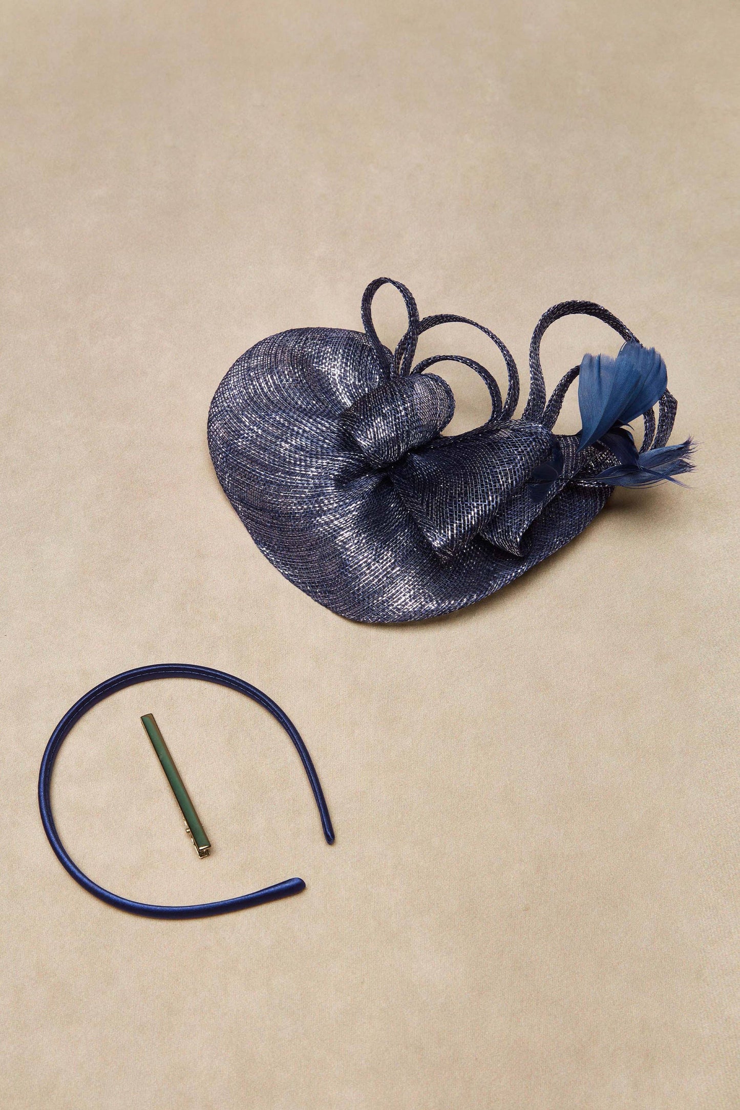 Classic Cocktail Pillbox Fascinator