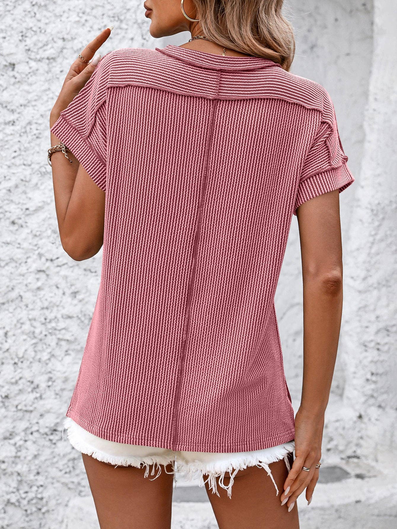 Backstitch Strip Short Sleeve Knit Casual T Shirts: Khaki / 65%Rayon/35%Polyester